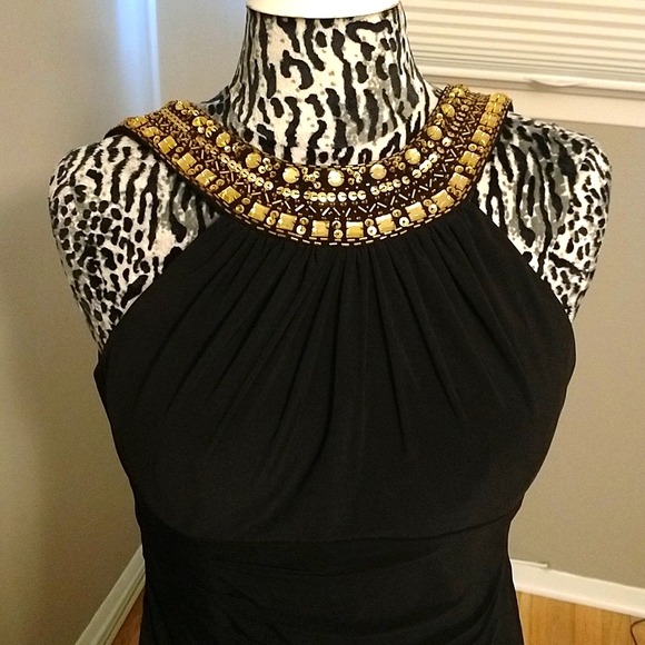 Black/gold Gown - Picture 2 of 5